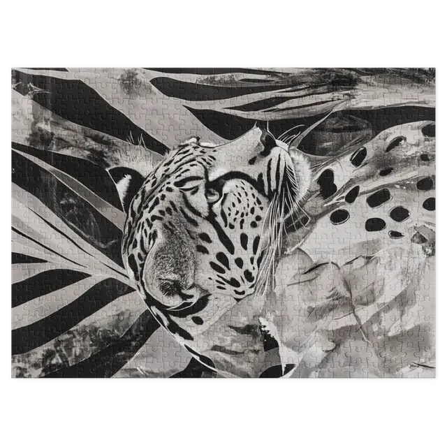 Abstract Leopard in Black and White | Jigsaw Puzzle (252/520 pieces)